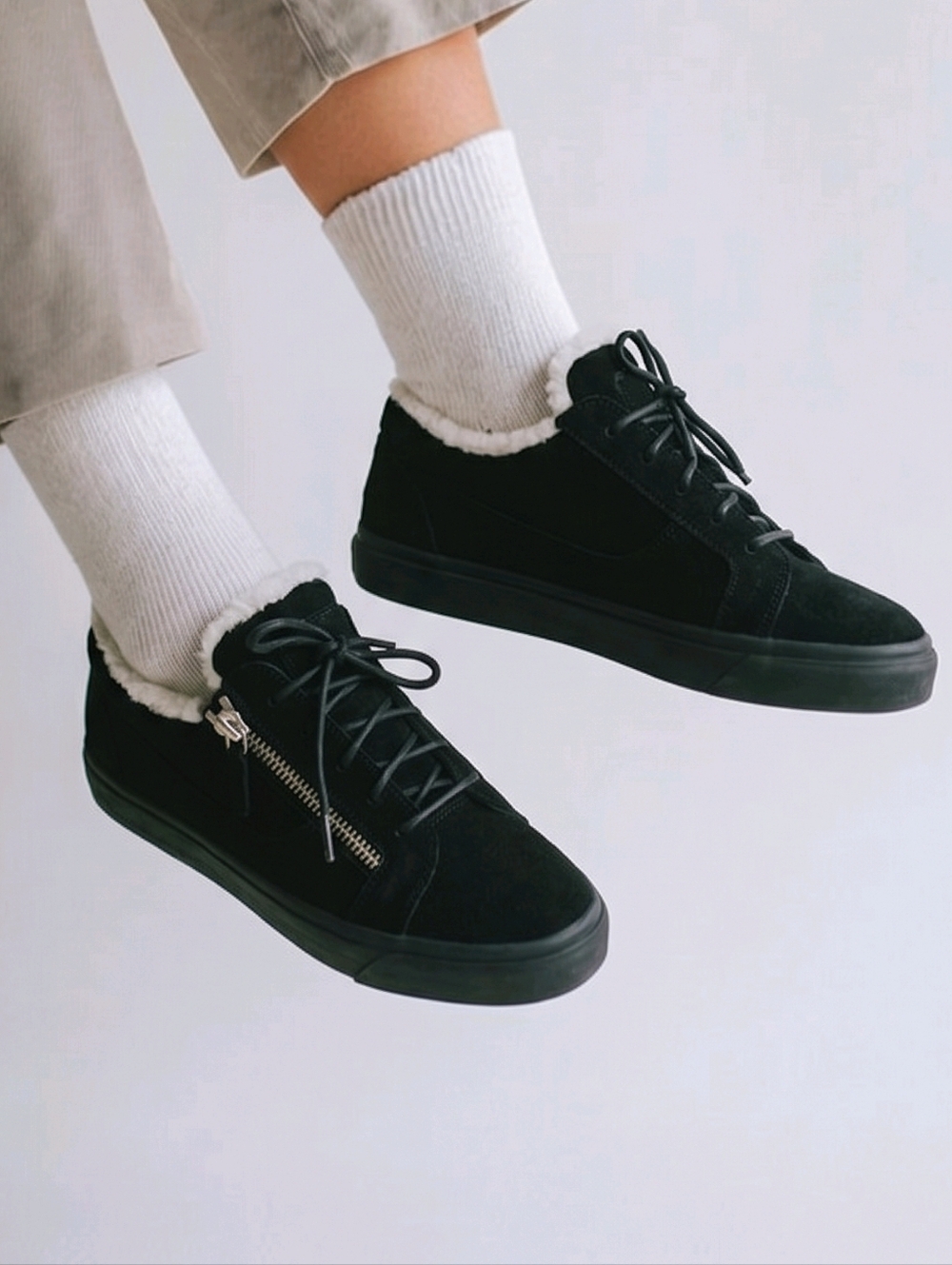 Giuseppe Zanotti London Black Suede Shearling Lined Zipper Flat Sneakers US 10.5